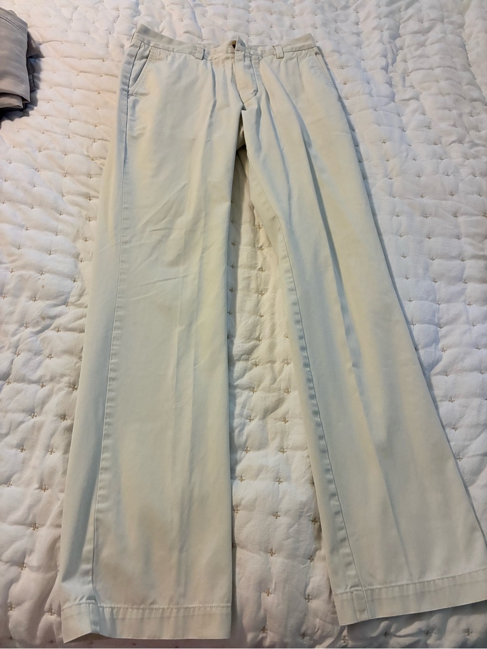 Vineyard Vines Men's Light Khaki Chinos